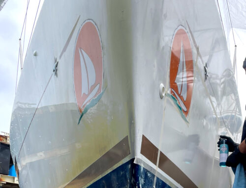 The Problem of Gelcoat Yellowing on Boats: Causes and Innovative Solutions